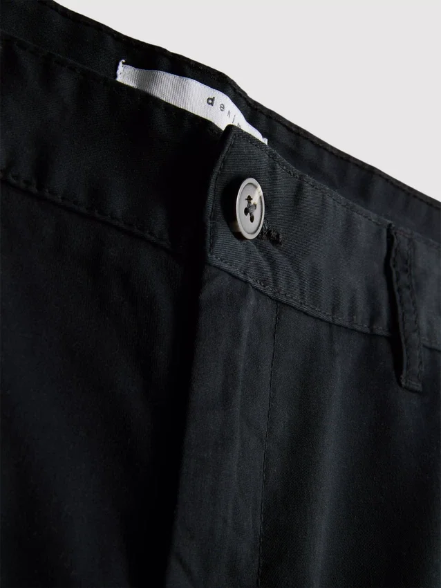 Pantalones cortos tipo chino con alto contenido de algodón