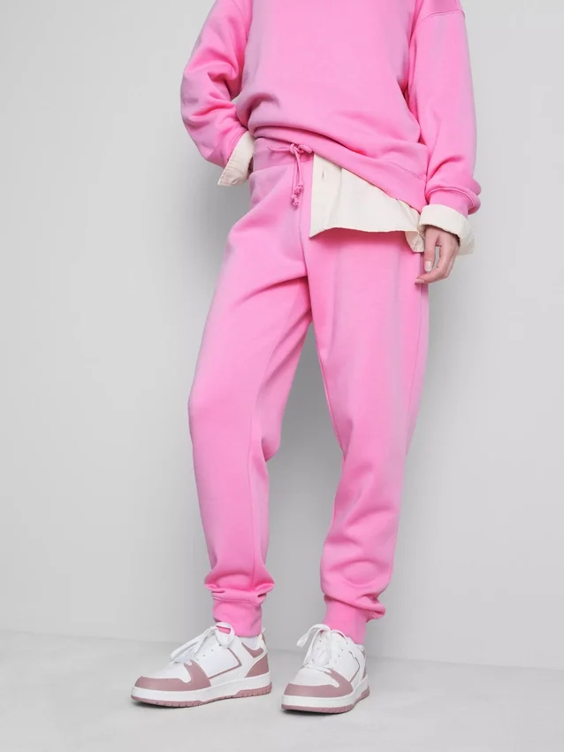 Pantalones de chándal ajustados con puños