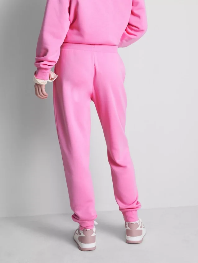 Pantalones de chándal ajustados con puños