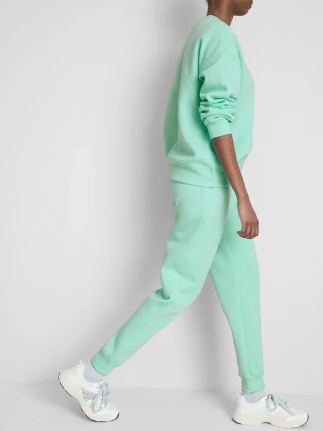 Pantalones de chándal ajustados con puños
