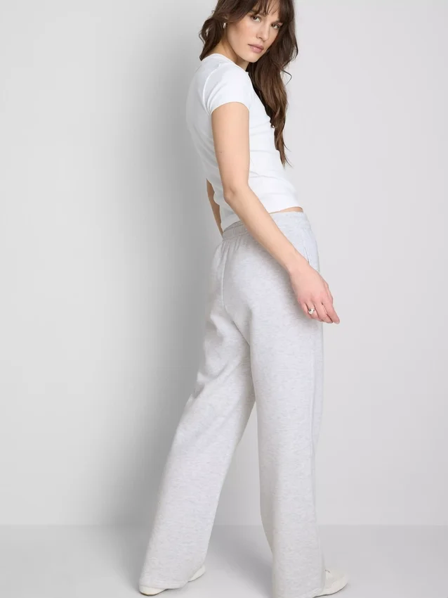 Pantalones de chándal básicos de corte recto