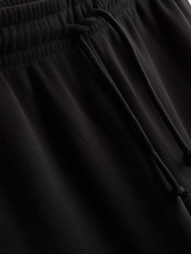 Pantalones de chándal básicos de corte recto