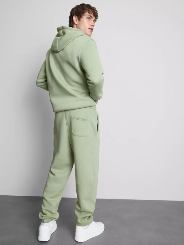 Pantalones de chándal con cordón Essential