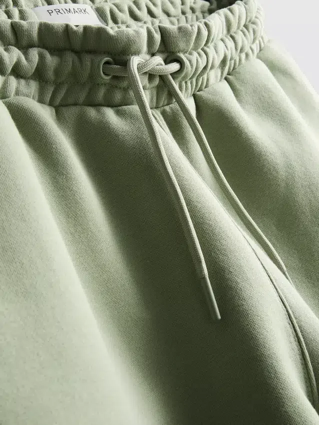 Pantalones de chándal con cordón Essential