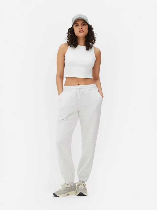 Pantalones de chándal con cordón y puños en las perneras