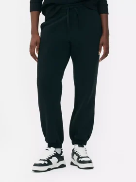 Pantalones de chándal con cordón y puños en las perneras