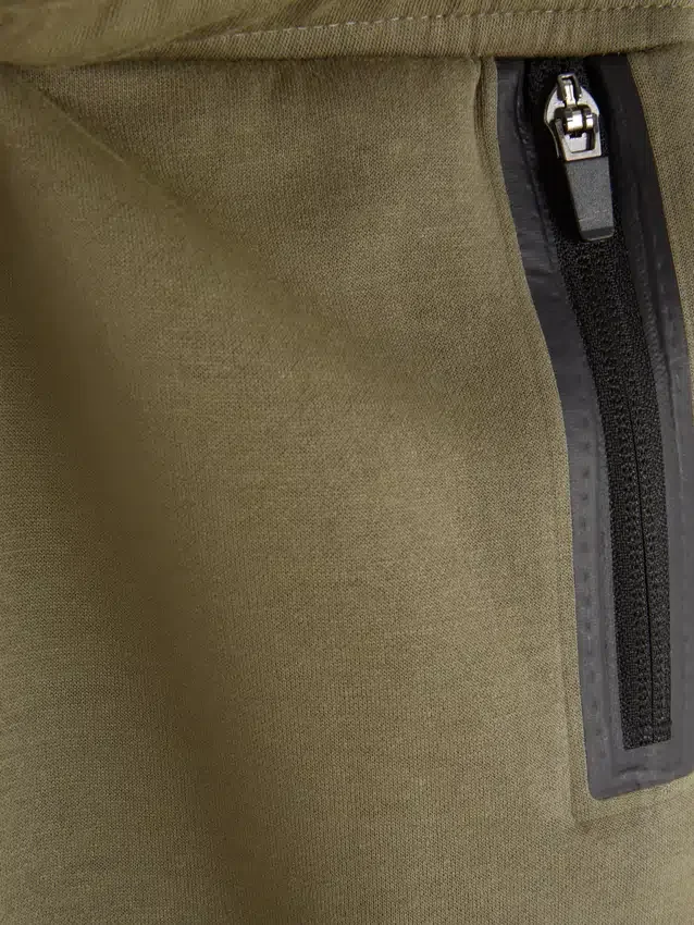 Pantalones de chándal con paneles y puños