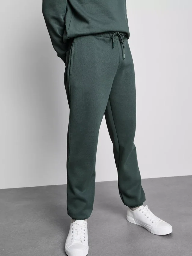 Pantalones de chándal con puños