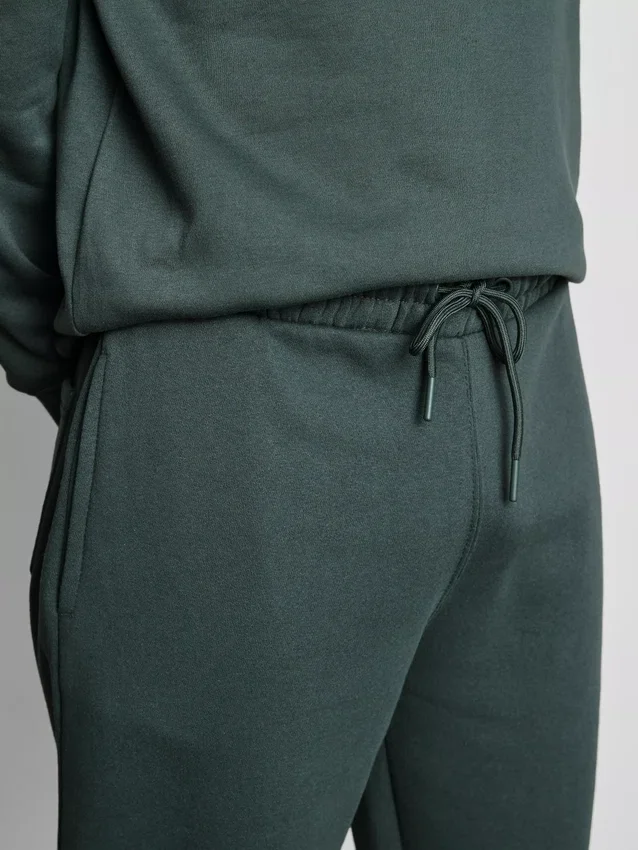 Pantalones de chándal con puños