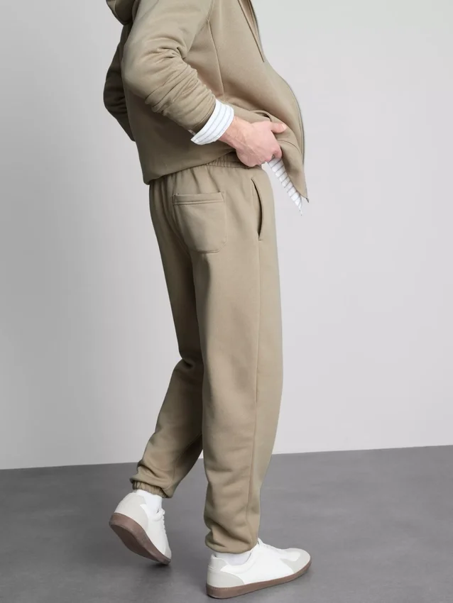 Pantalones de chándal con puños
