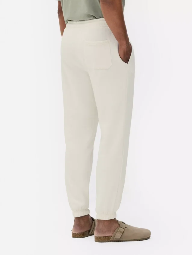 Pantalones de chándal con puños y cordón