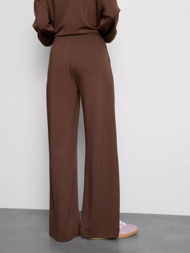 Pantalones de chándal de pierna ancha