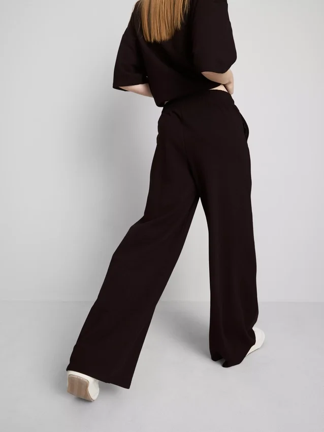 Pantalones de chándal de pierna ancha con alto contenido de algodón