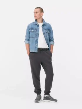 Pantalones de chándal elásticos con cintura elástica y puños