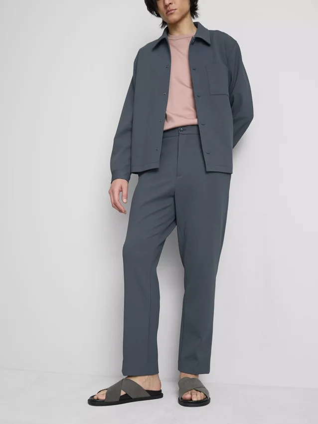 Pantalones de corte regular «The Edit»