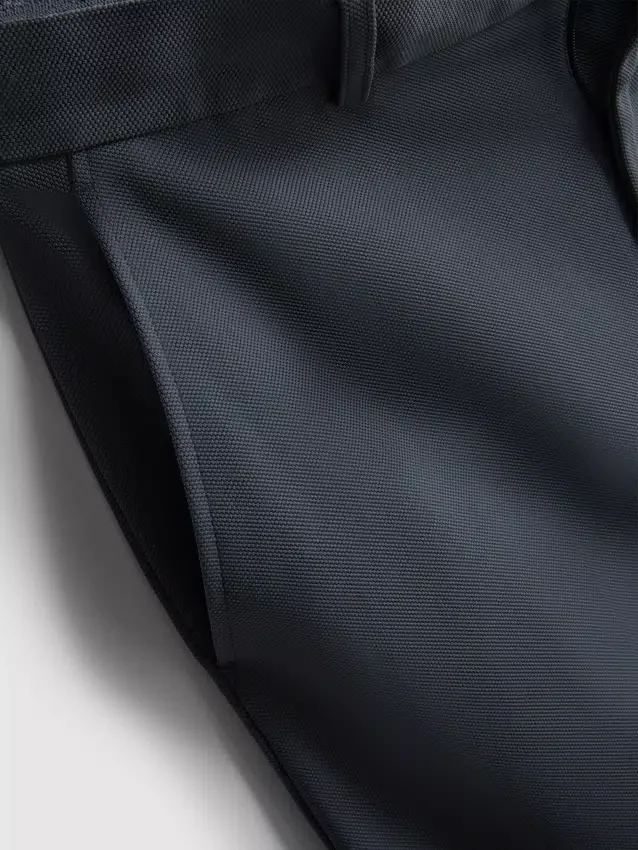 Pantalones de corte regular «The Edit»