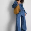 Pantalones de mezclilla de corte ancho con alto contenido de algodón de Paula Echevarría