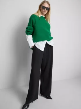 Pantalones de pierna ancha con cintura elástica