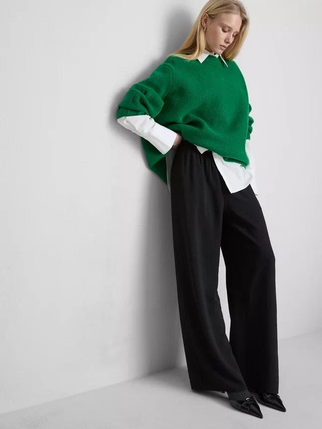 Pantalones de pierna ancha con cintura elástica