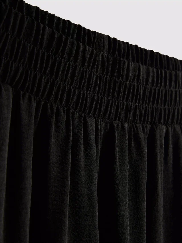 Pantalones de pierna ancha con cintura elástica