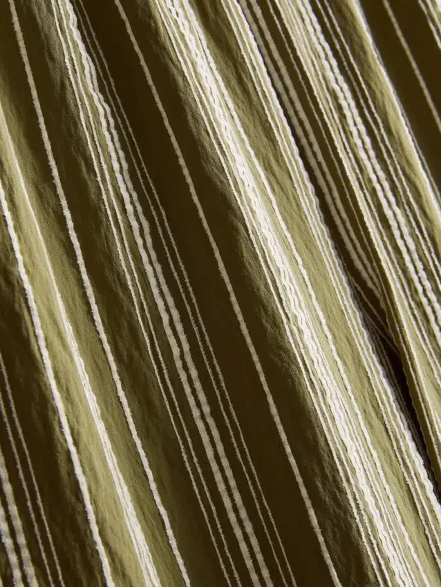 Pantalones de pierna ancha con rayas texturizadas
