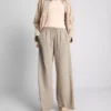 Pantalones de pierna ancha con textura