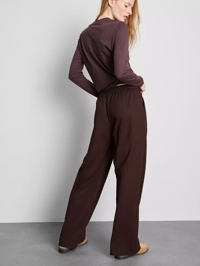 Pantalones de pierna ancha con textura