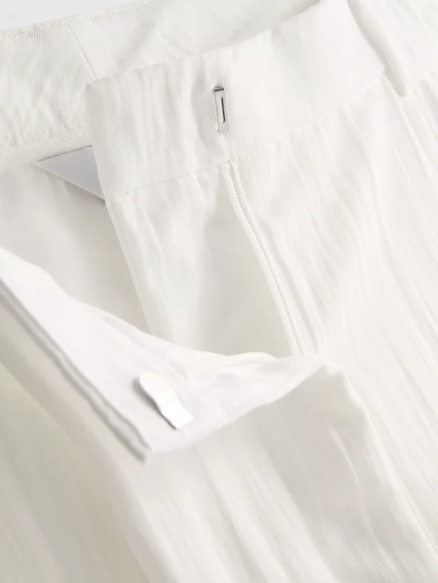 Pantalones de pierna ancha con textura