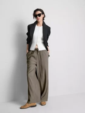 Pantalones de pierna ancha con textura arrugada