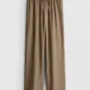 Pantalones de pierna ancha con textura arrugada