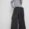 Pantalones de pierna ancha de satén «The Edit»