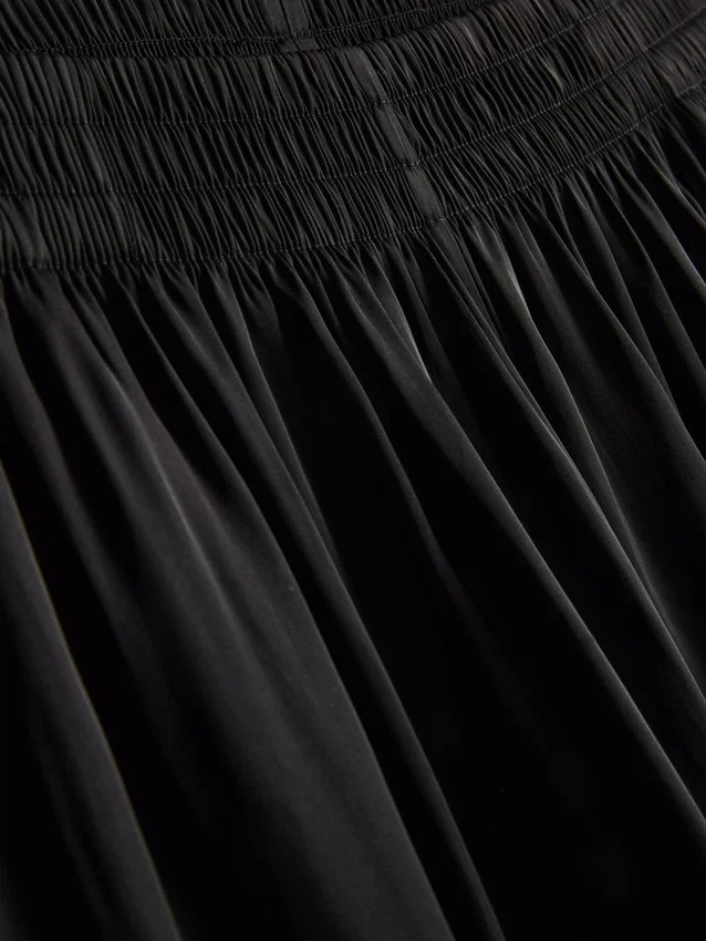 Pantalones de pierna ancha de satén «The Edit»