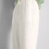 Pantalones de pierna recta arrugados