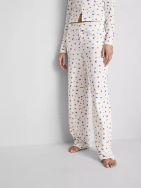 Pantalones de pijama acanalados con estampado de mariposas