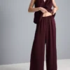 Pantalones de satén con textura y pierna recta