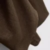 Pantalones de satén con textura y pierna recta
