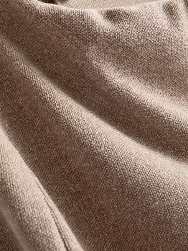 Pantalones de tiro medio y pierna ancha