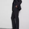 Pantalones de traje clásicos de corte regular