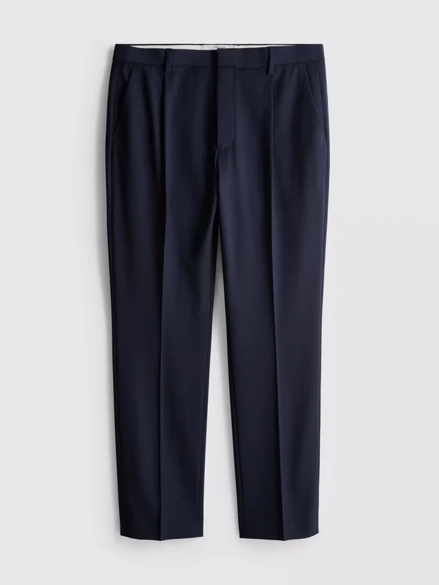 Pantalones de traje clásicos de corte regular