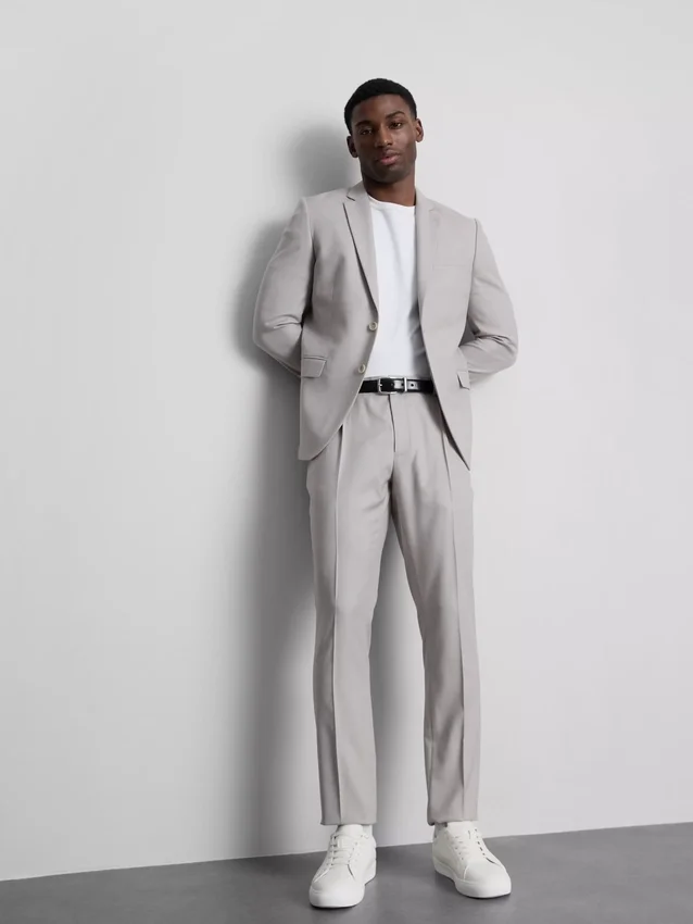 Pantalones de traje de corte ajustado con textura dobby