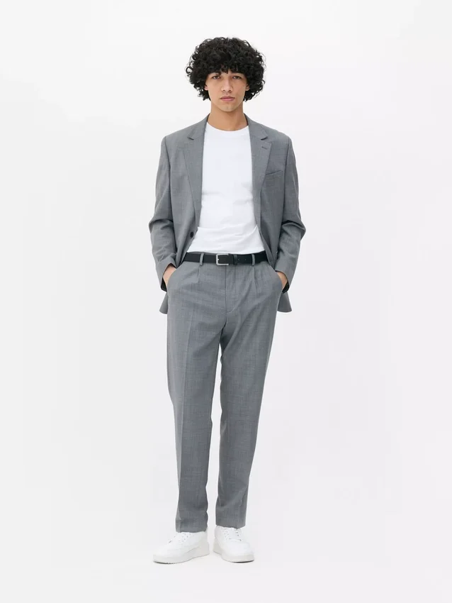Pantalones de traje entallados