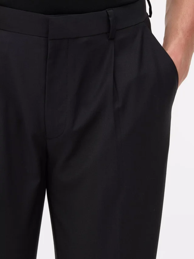 Pantalones de traje entallados