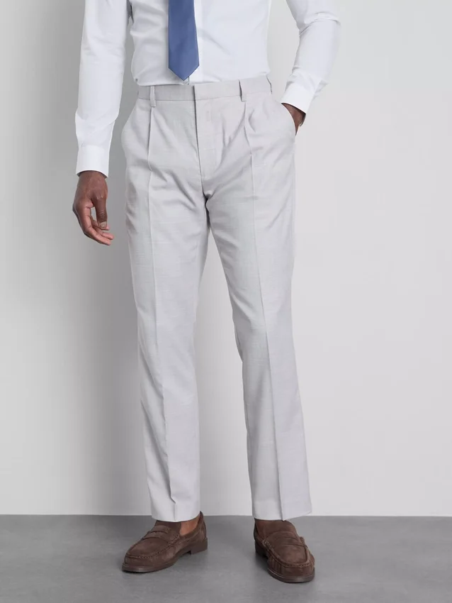 Pantalones de traje texturizados de corte regular