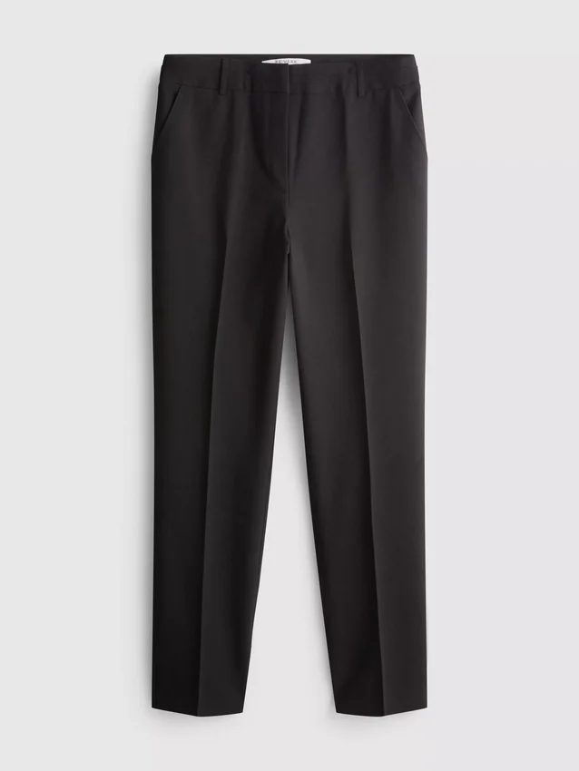 Pantalones elásticos con pliegues y talle medio