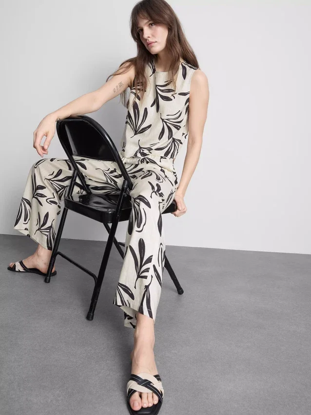 Pantalones estampados de pierna ancha