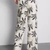 Pantalones estampados de pierna ancha