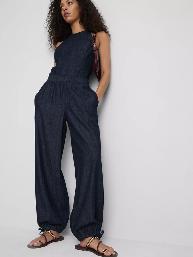 Pantalones harem de denim con alto contenido de algodón de Paula Echevarría