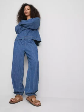 Pantalones harem de denim con alto contenido de algodón de Paula Echevarría