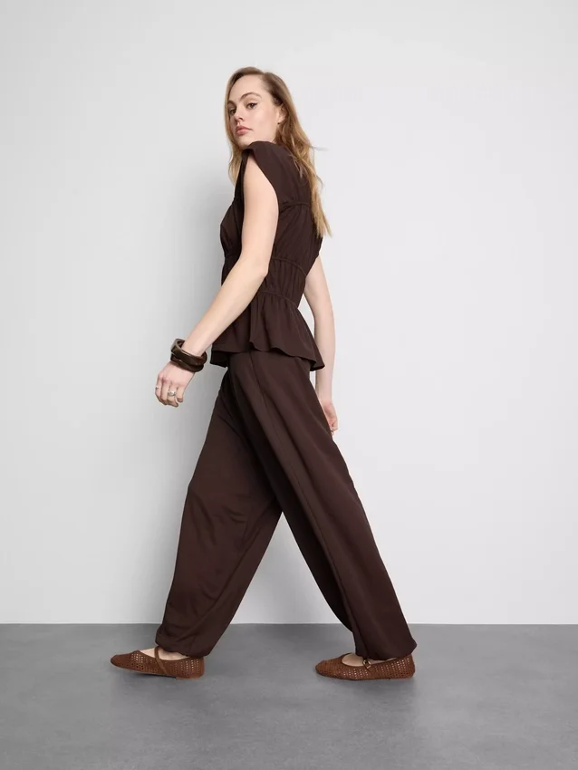 Pantalones harén texturizados