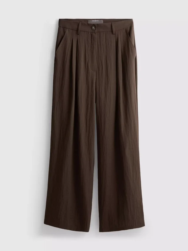 Pantalones holgados con textura y talle medio
